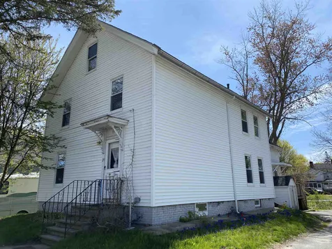 29 Hall Place Exeter NH 03833