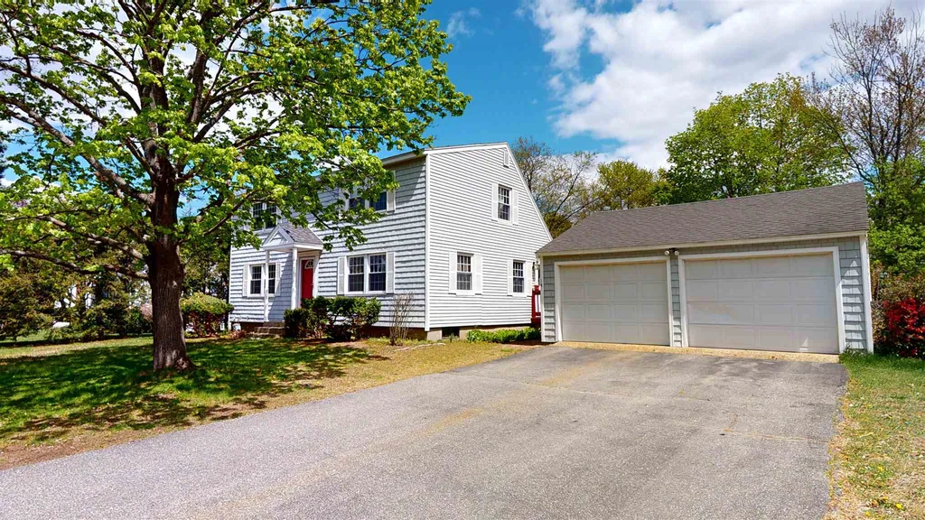 14 Wellman Avenue Nashua NH 03064
