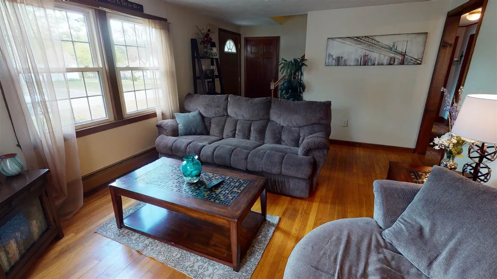 14 Wellman Avenue Nashua NH 03064