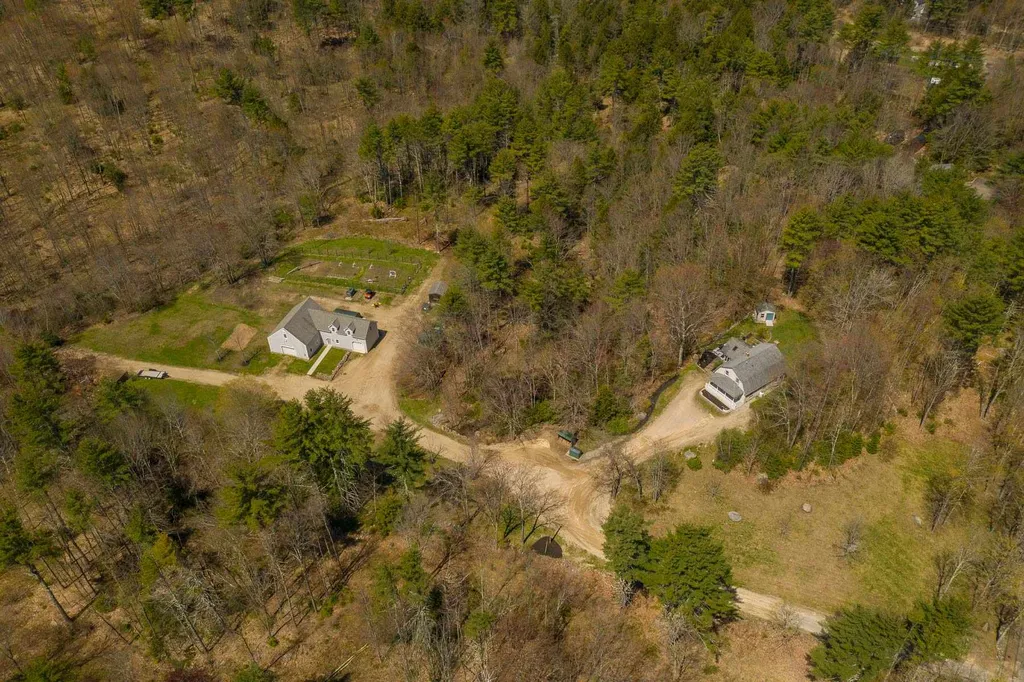 84 Estes Road Rochester NH 03867