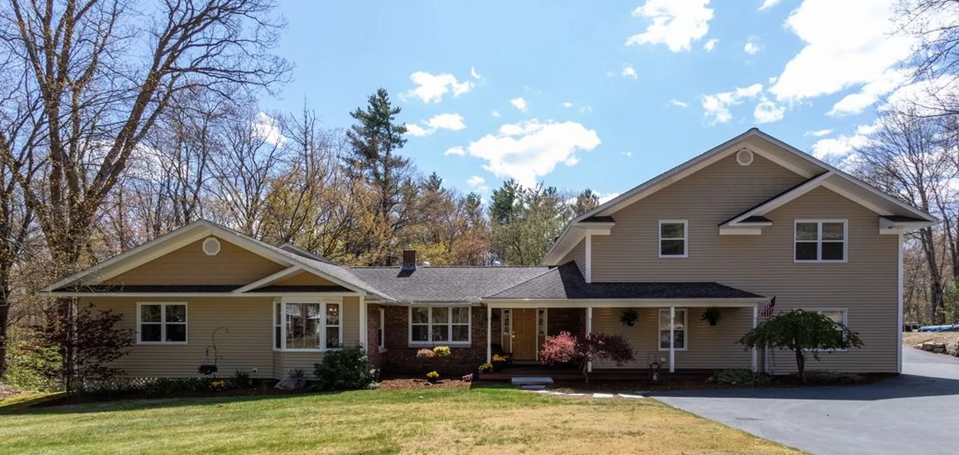 280 Hackett Hill Road Hooksett NH 03106