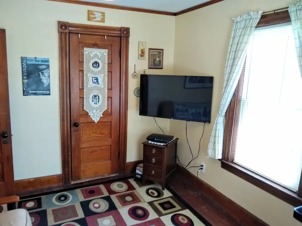 42 River Street Keene NH 03431
