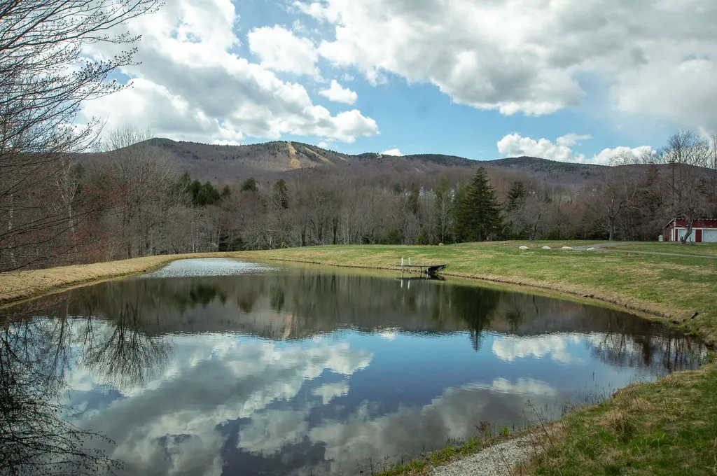 453 Coldbrook Road Wilmington VT 05363