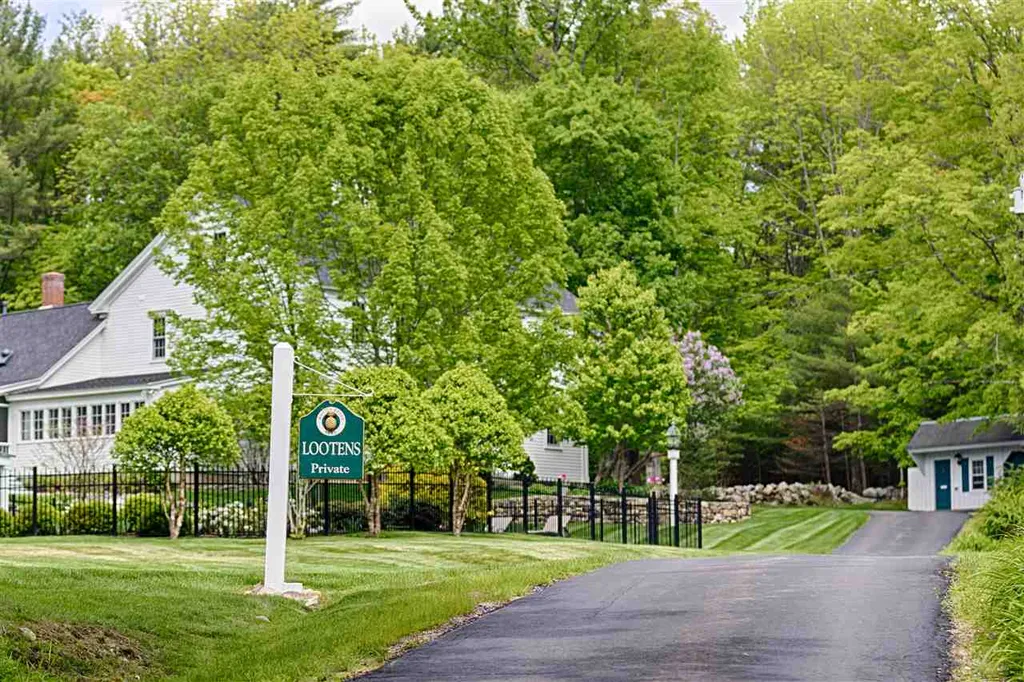 2 Hodges Drive Tuftonboro NH 03816