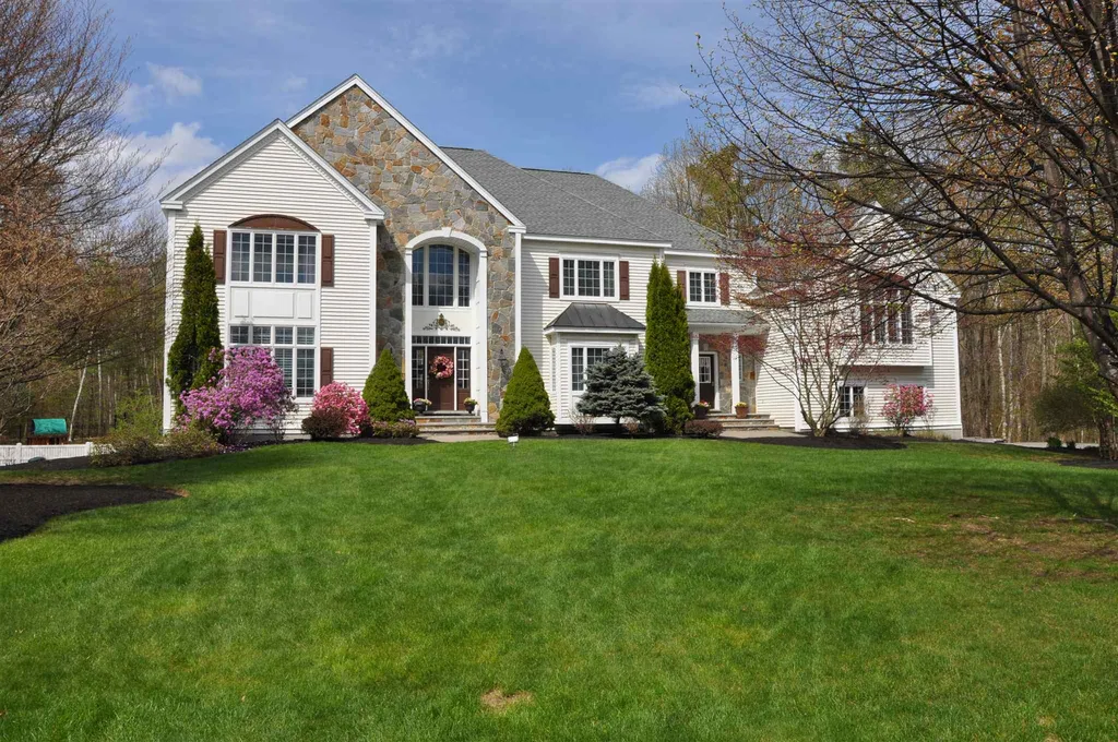 9 Yorkshire Road Windham NH 03087