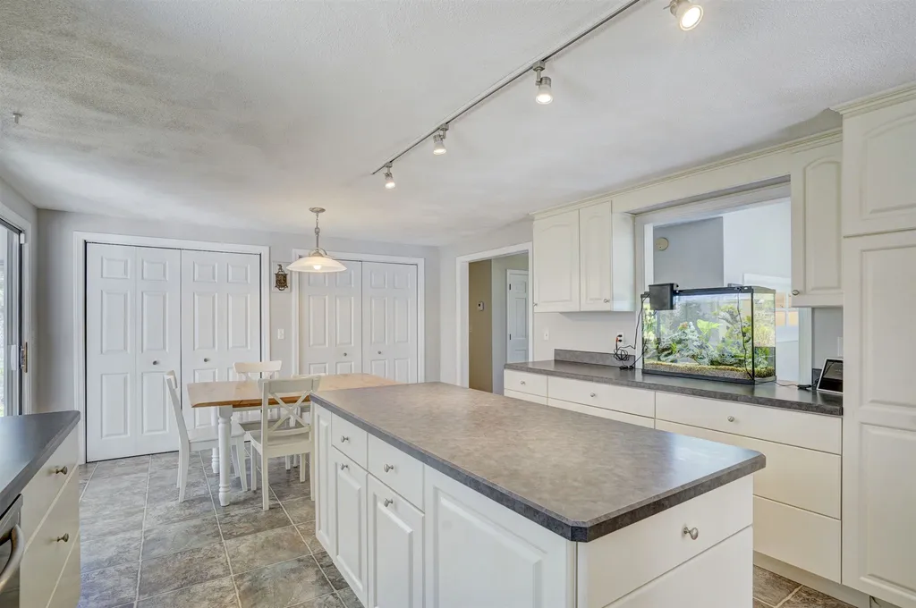 5 Dublin Road Windham NH 03087