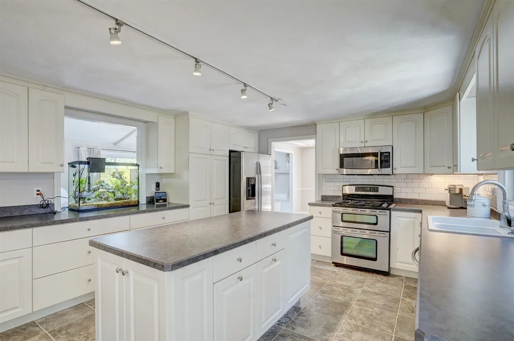 5 Dublin Road Windham NH 03087