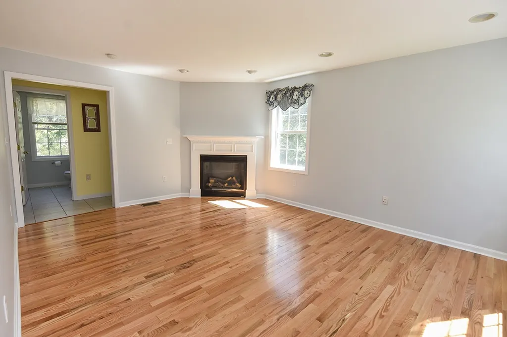 88 Mcintosh Road Danville NH 03819