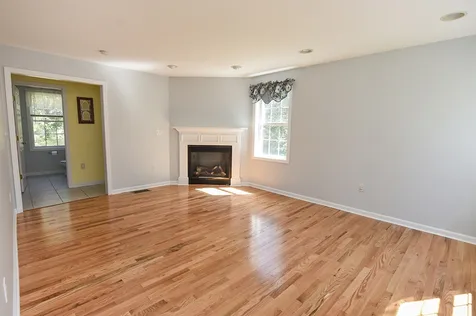 88 Mcintosh Road Danville NH 03819