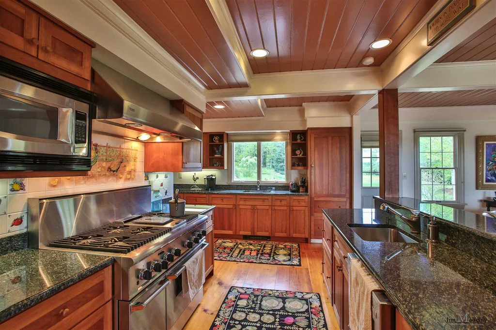 256 Walter Westney Road Springfield VT 05156