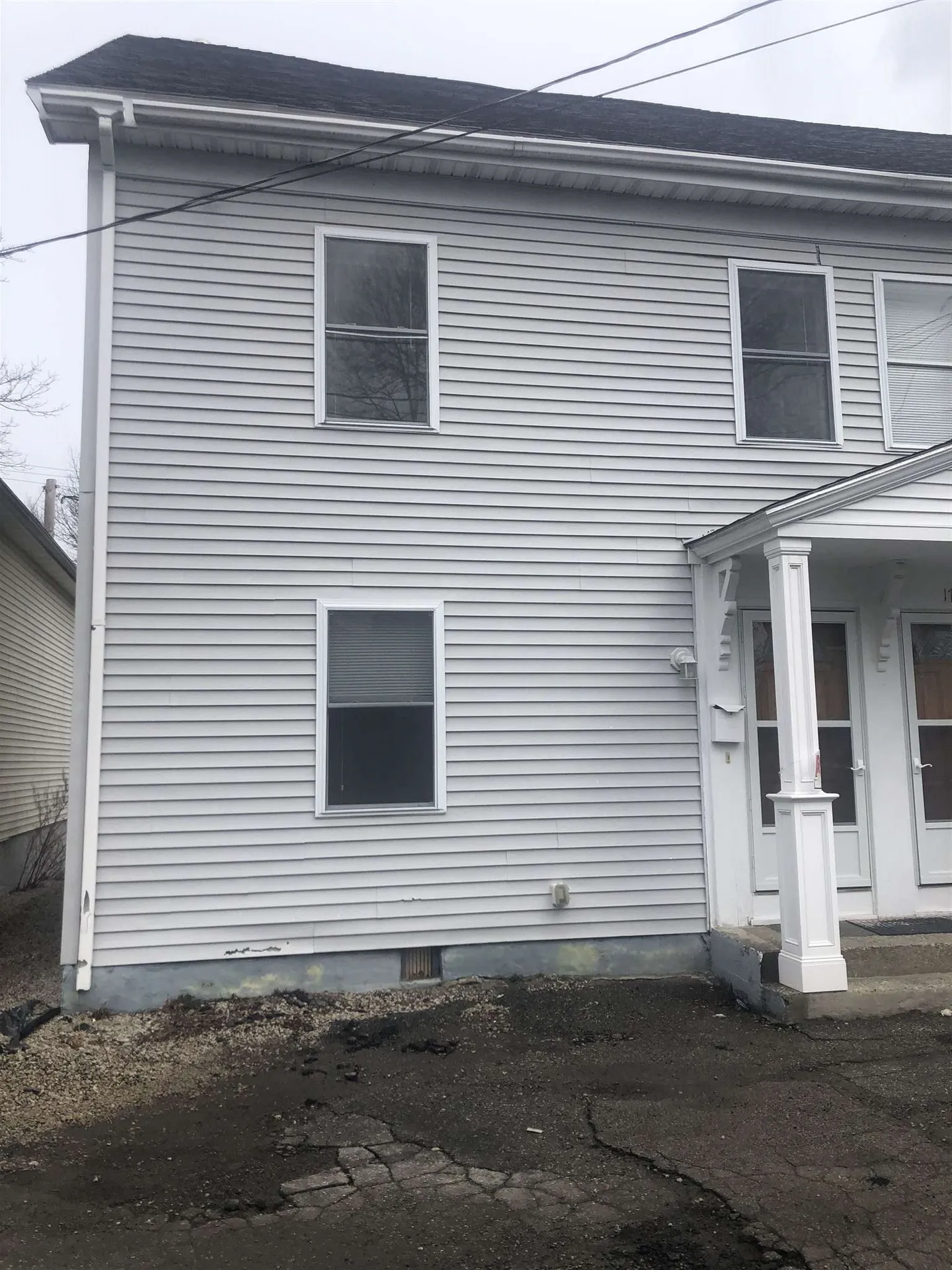 17 Elm Court Portsmouth NH 03801