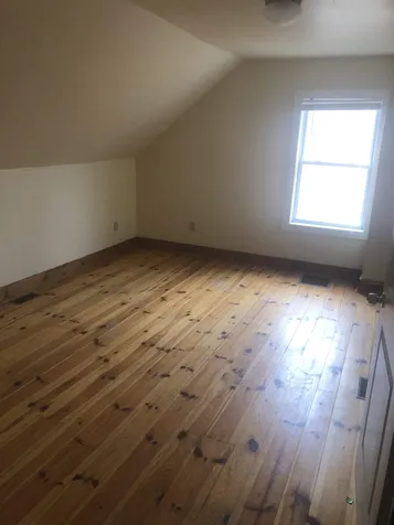 17 Elm Court Portsmouth NH 03801