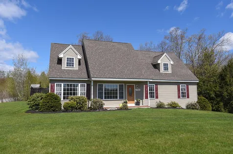 2 Jana Circle Sandown NH 03873