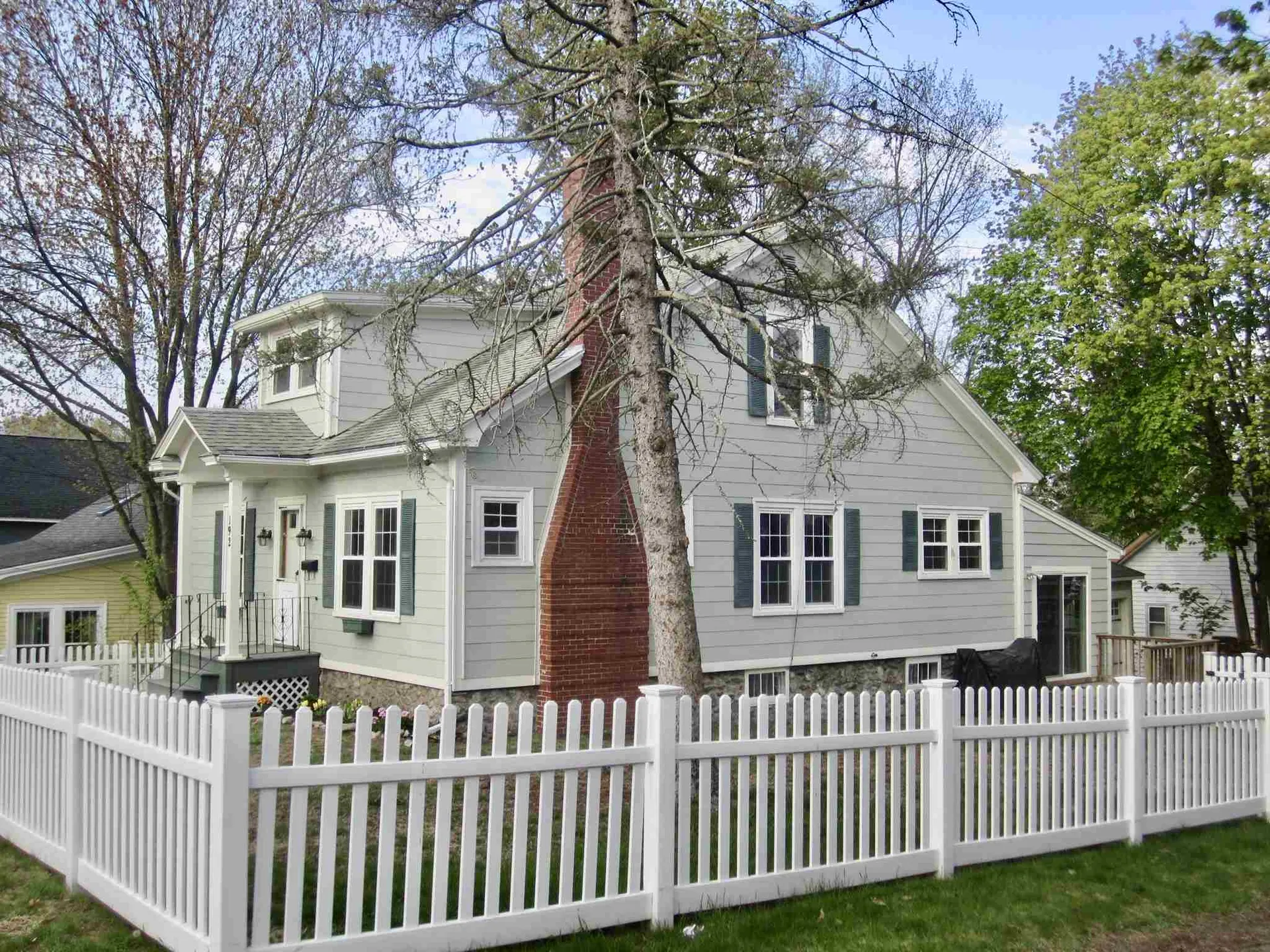 192 Linden Street Manchester NH 03104
