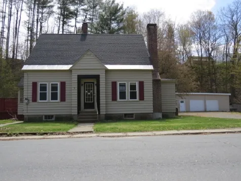14 Bank Avenue Claremont NH 03743