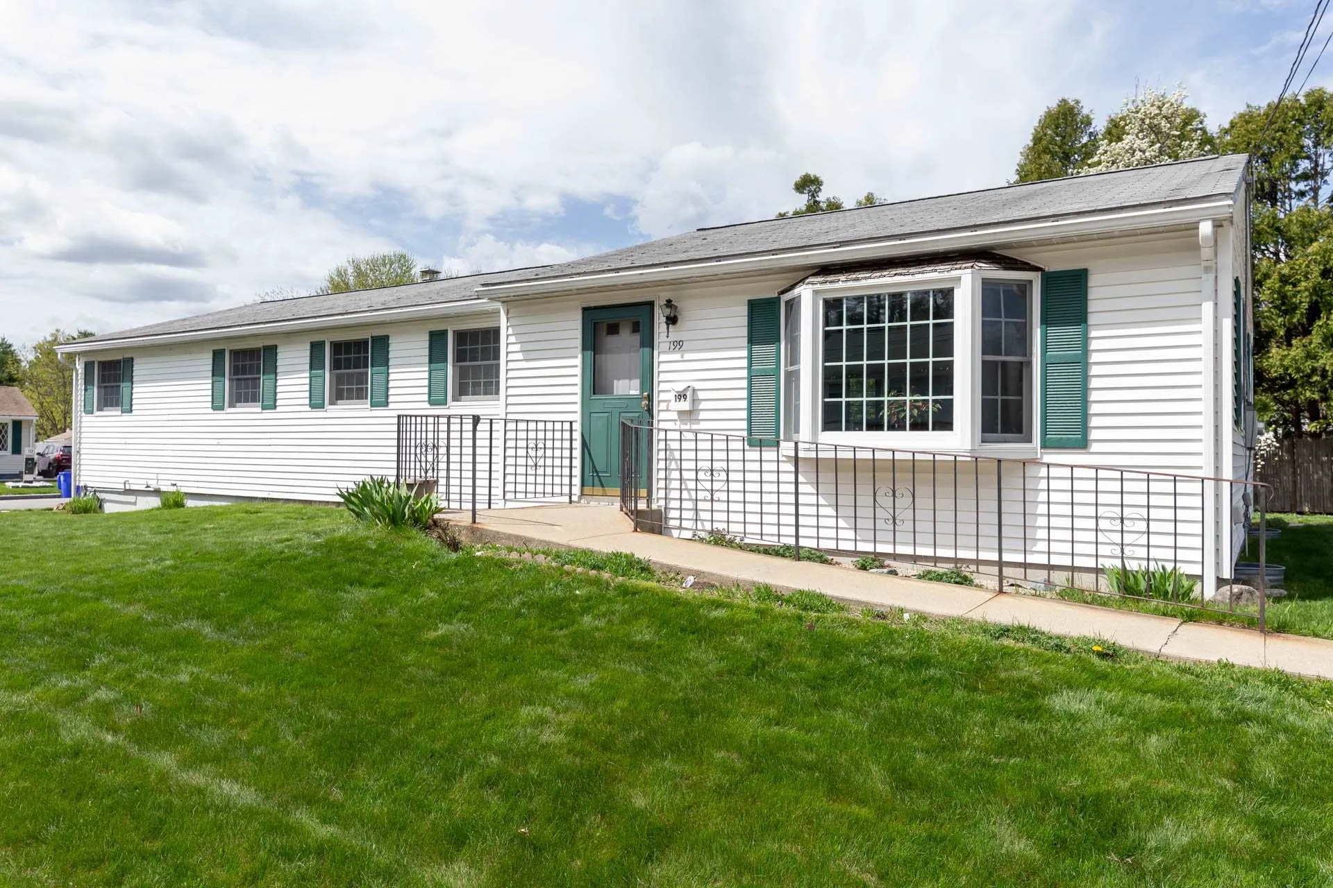 199 Roysan Street Manchester NH 03103