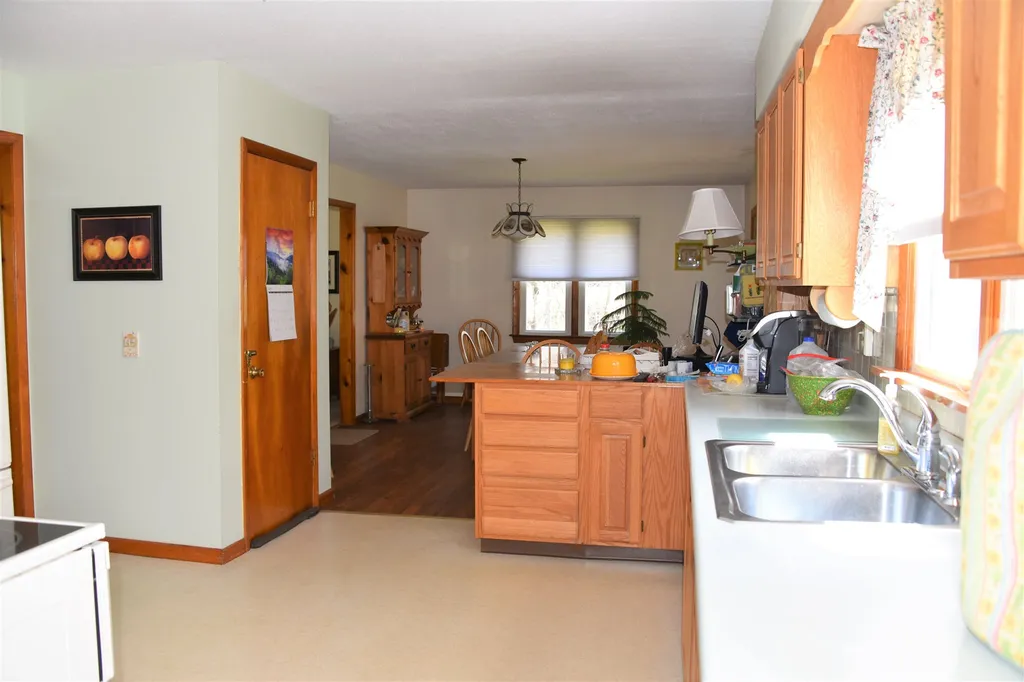 208 Cote Road Richmond VT 05477