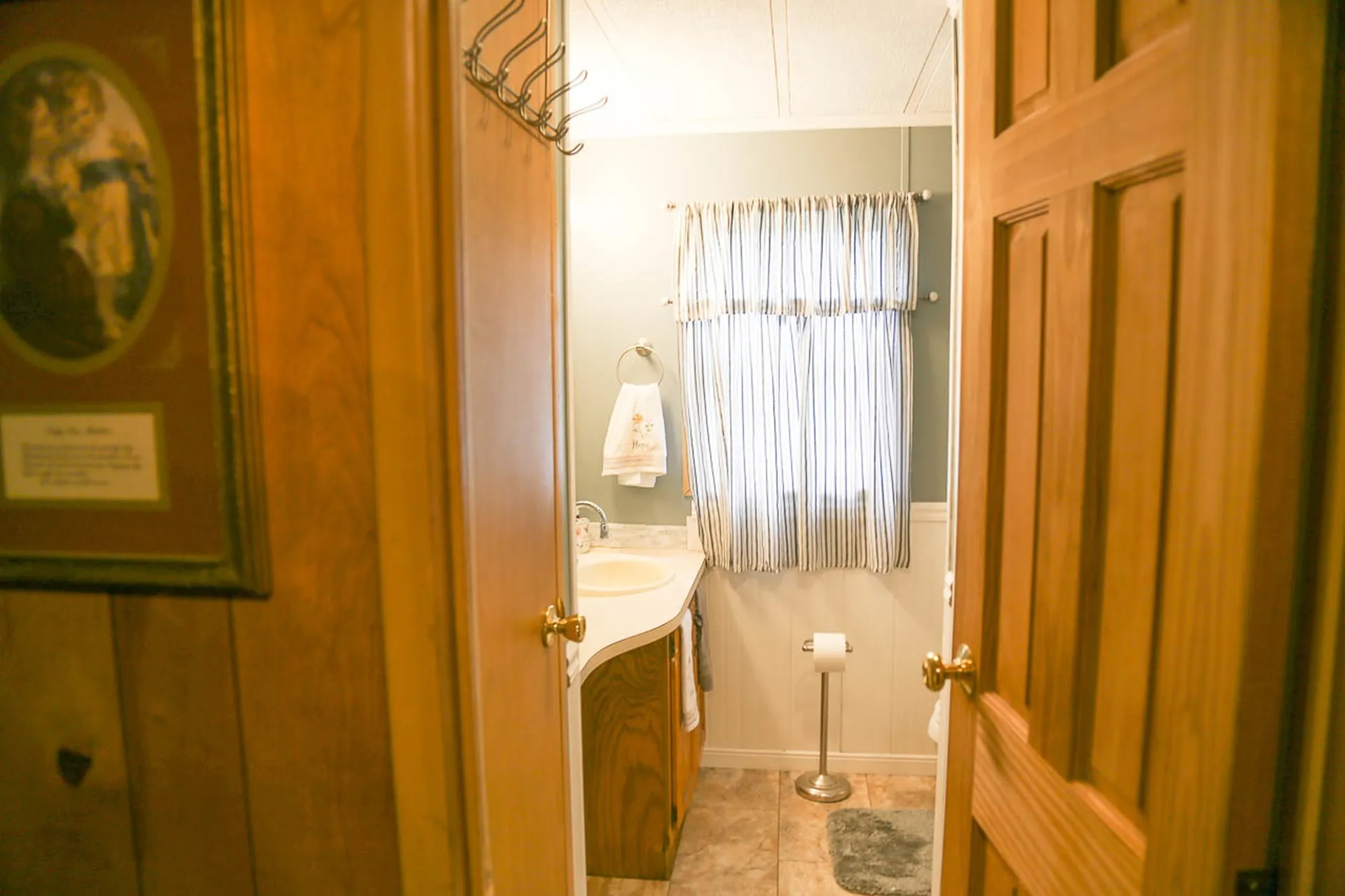 24 Agent Road Raymond NH 03077