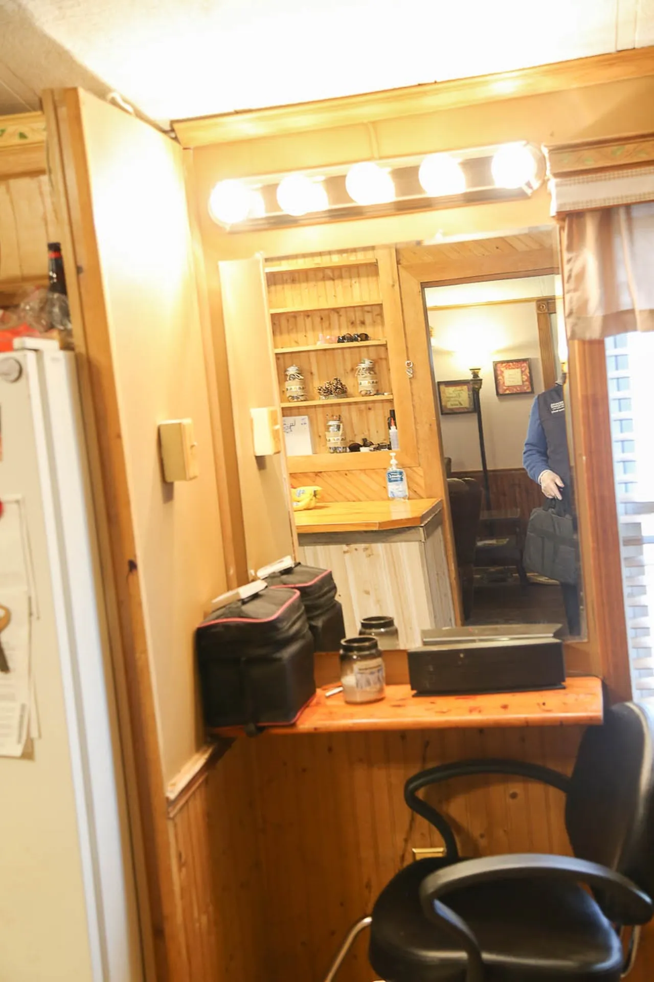 24 Agent Road Raymond NH 03077