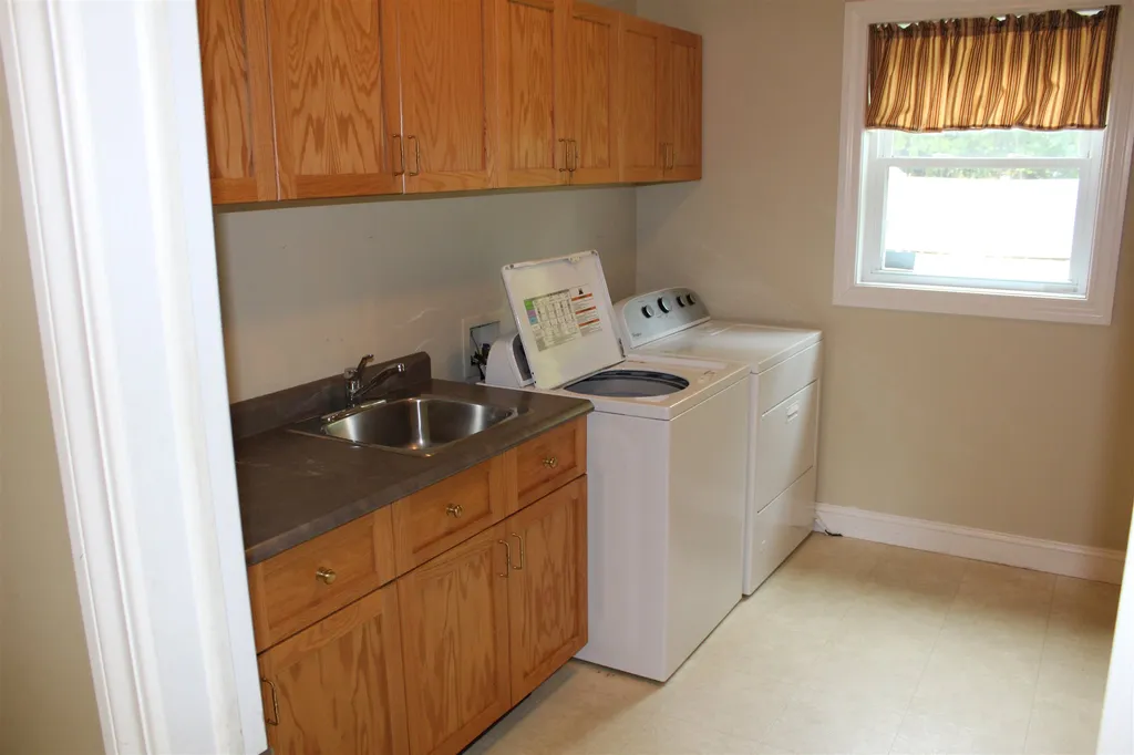 151 Garrison Road Dover NH 03820