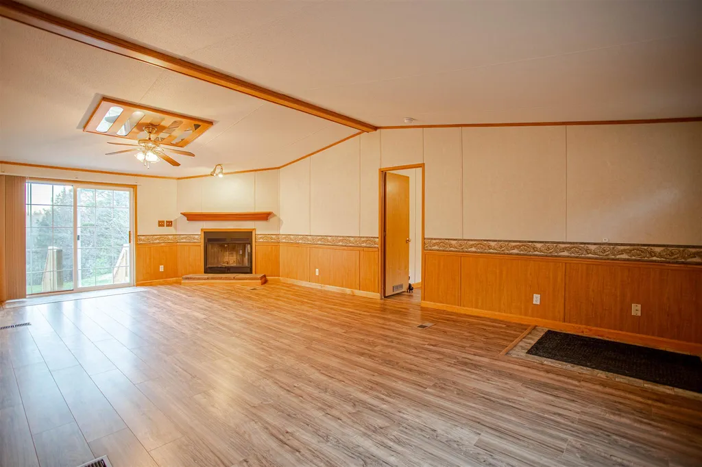 102 Pine Ridge Road Middleton NH 03887-6104