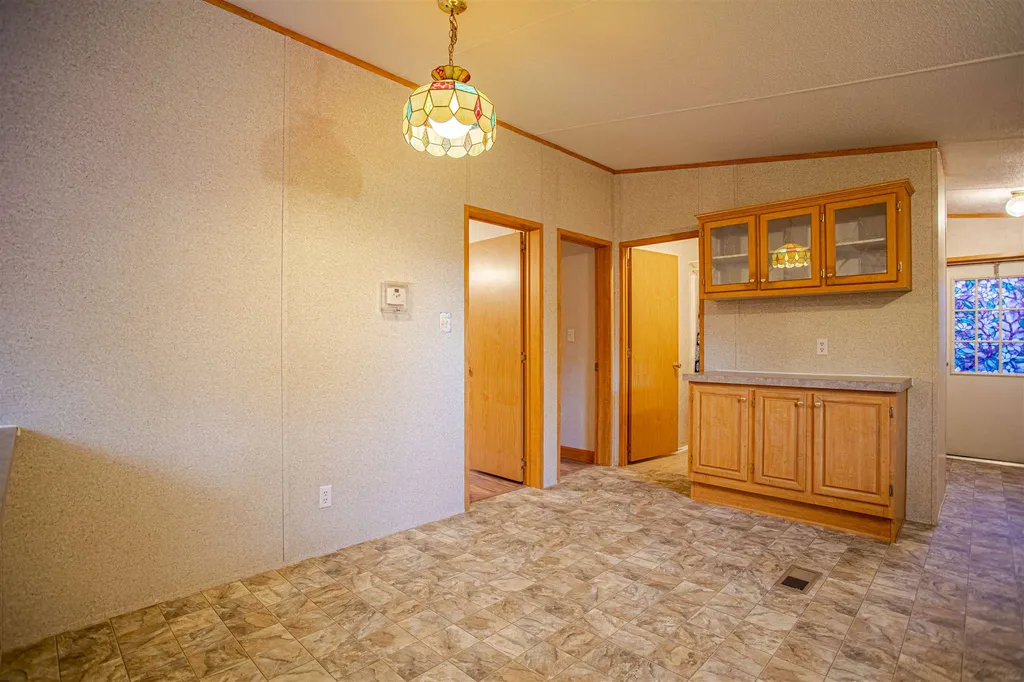 102 Pine Ridge Road Middleton NH 03887-6104