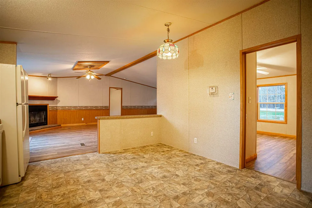 102 Pine Ridge Road Middleton NH 03887-6104