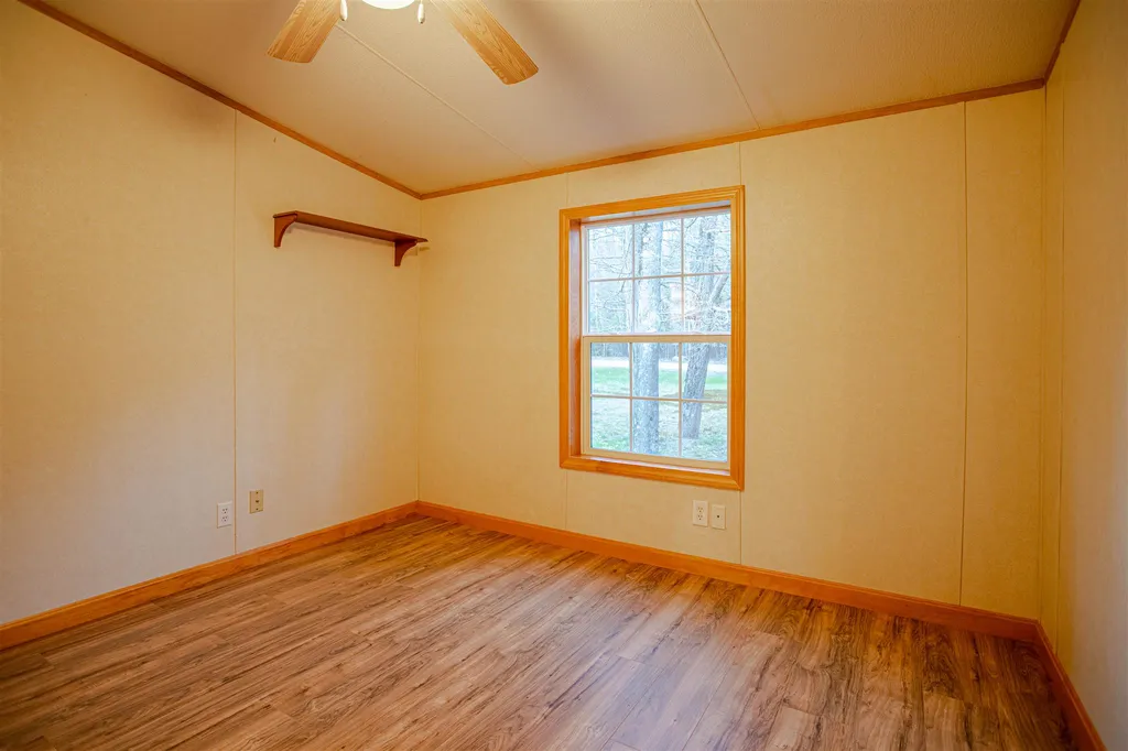 102 Pine Ridge Road Middleton NH 03887-6104