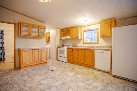 102 Pine Ridge Road Middleton NH 03887-6104