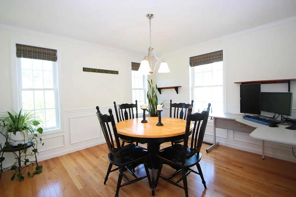 44 Stocklan Circle Dover NH 03820