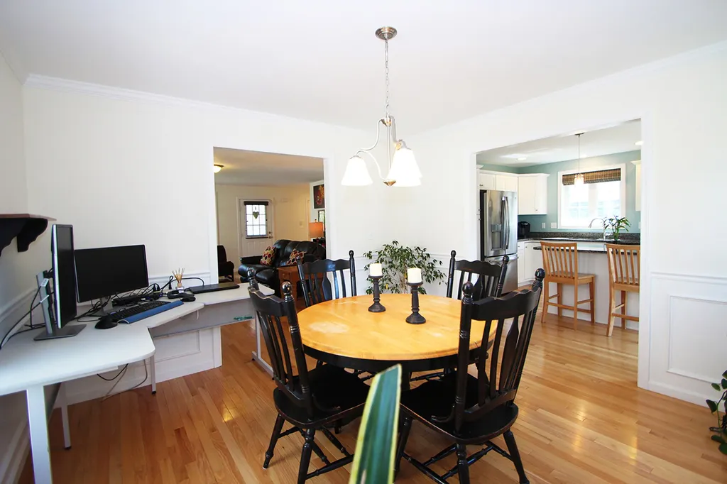 44 Stocklan Circle Dover NH 03820