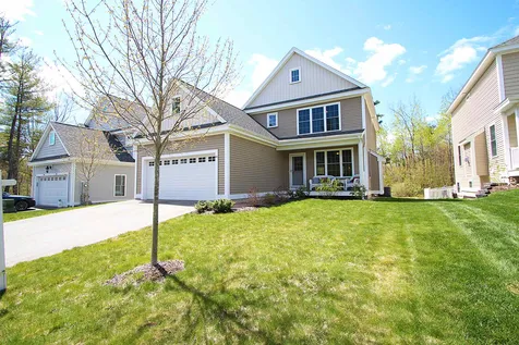 44 Stocklan Circle Dover NH 03820