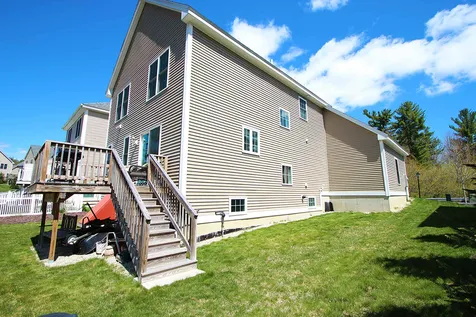 44 Stocklan Circle Dover NH 03820