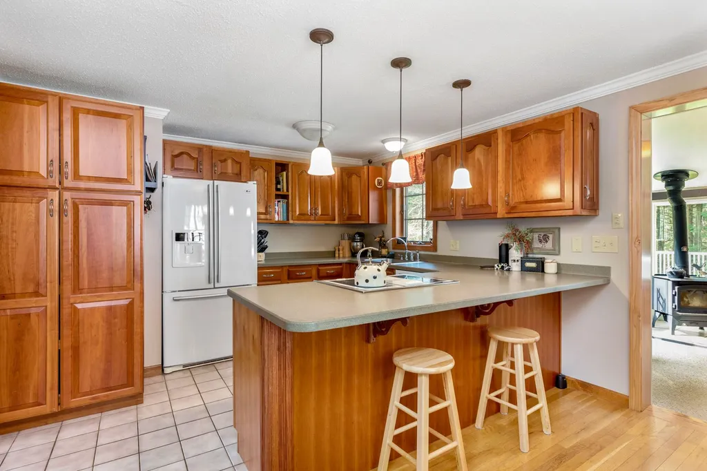 8 Victoria Circle Rochester NH 03867