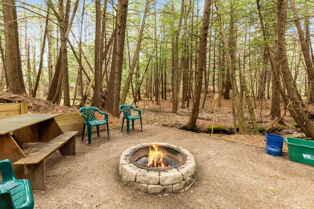 8 Victoria Circle Rochester NH 03867