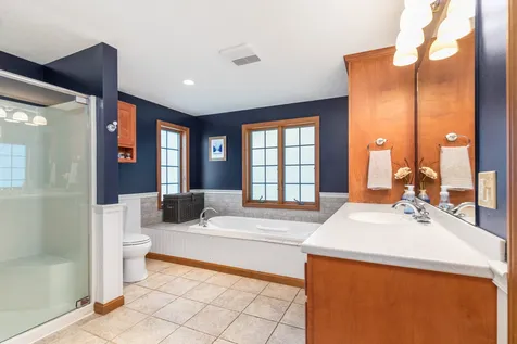 8 Victoria Circle Rochester NH 03867