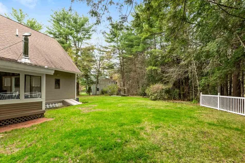 8 Victoria Circle Rochester NH 03867