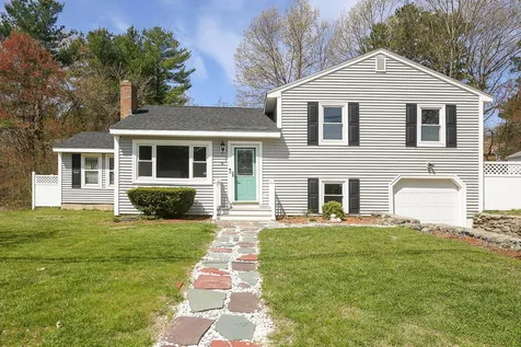 6 Haigh Avenue Salem NH 03079