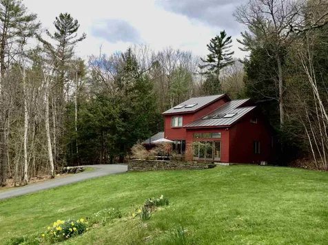 22 Rennie Road Hanover NH 03755