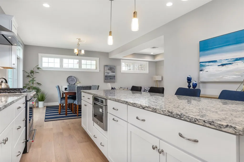 16 Richard Road Rye NH 03870