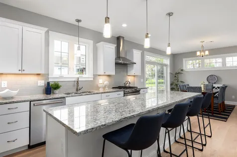 16 Richard Road Rye NH 03870