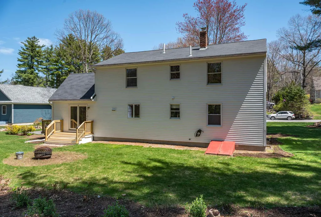 8 Francoeur Drive Somersworth NH 03878