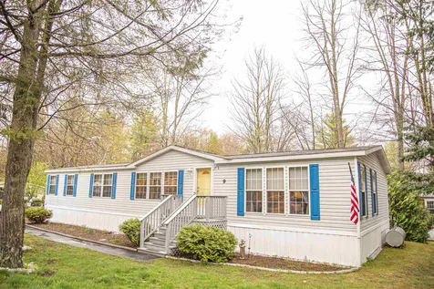 9 Hawk Lane Rochester NH 03868