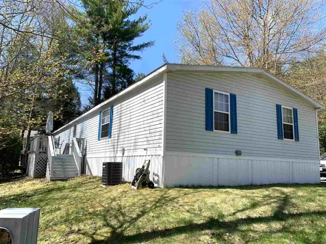 9 Hawk Lane Rochester NH 03868