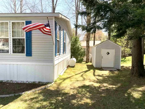 9 Hawk Lane Rochester NH 03868