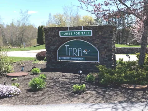 9 Hawk Lane Rochester NH 03868
