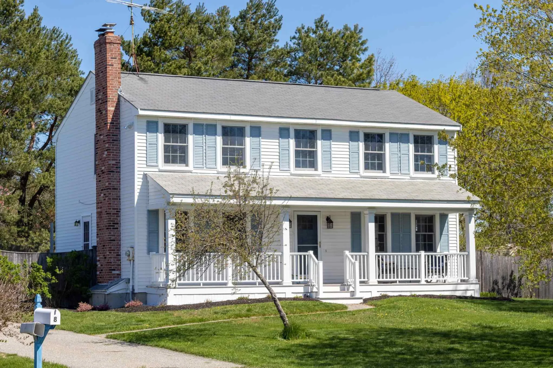 8 Jeffrey Drive Hampton NH 03842