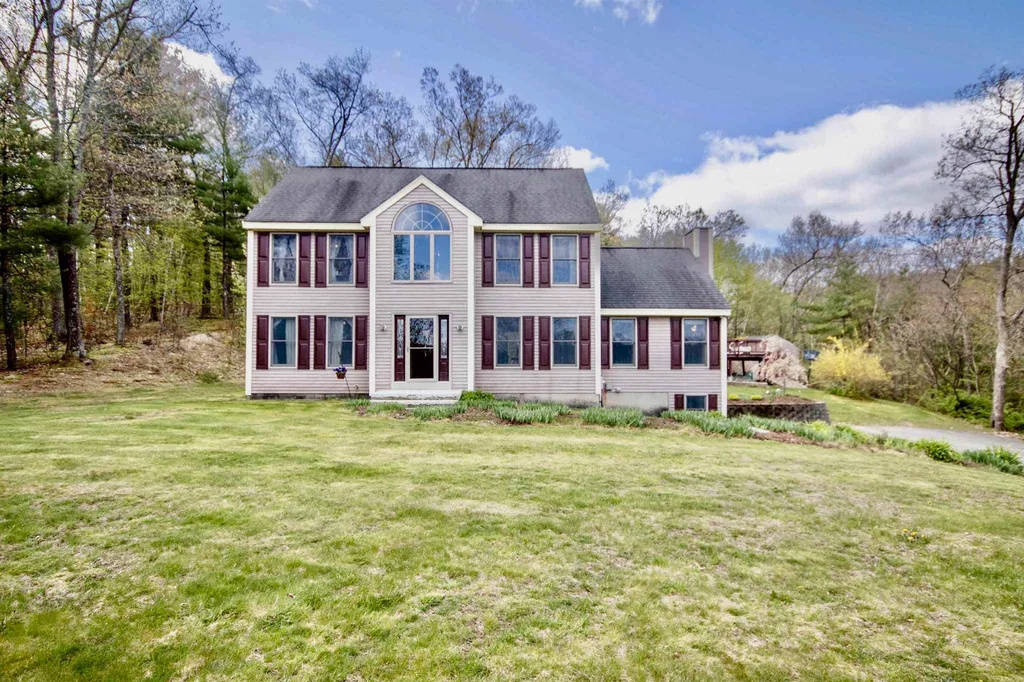 37 Valley Hill Road Pelham NH 03076