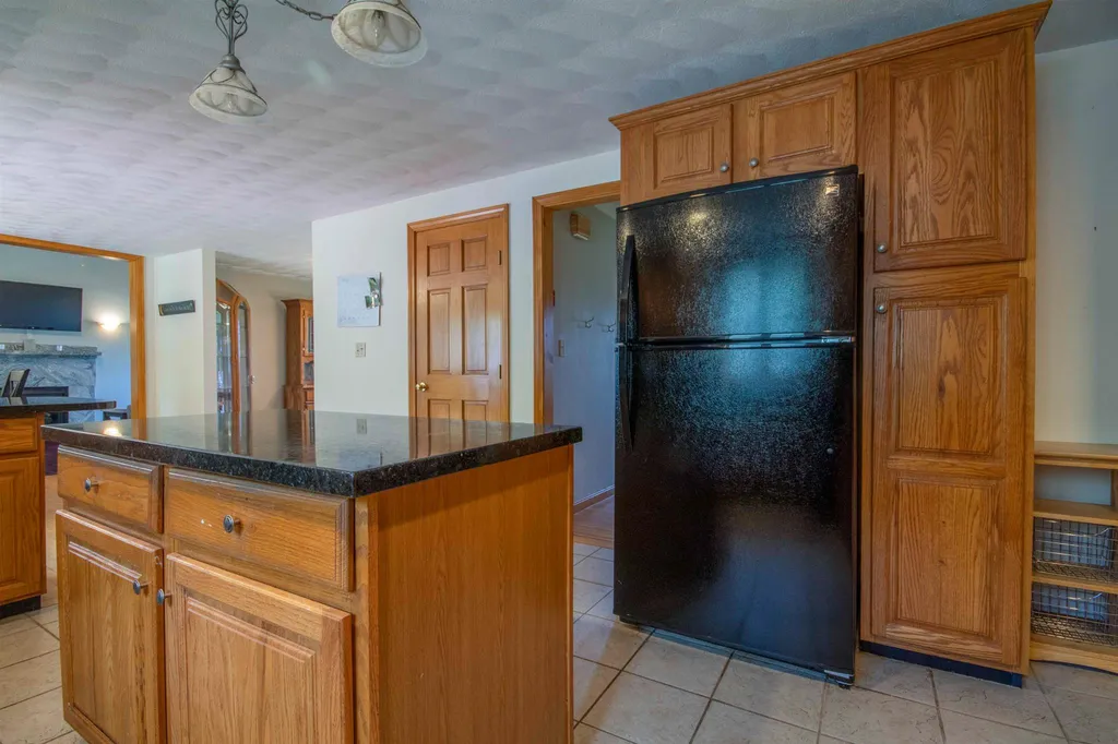 37 Valley Hill Road Pelham NH 03076