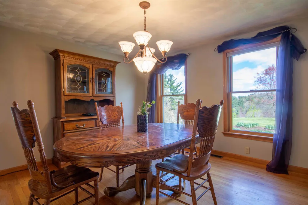 37 Valley Hill Road Pelham NH 03076